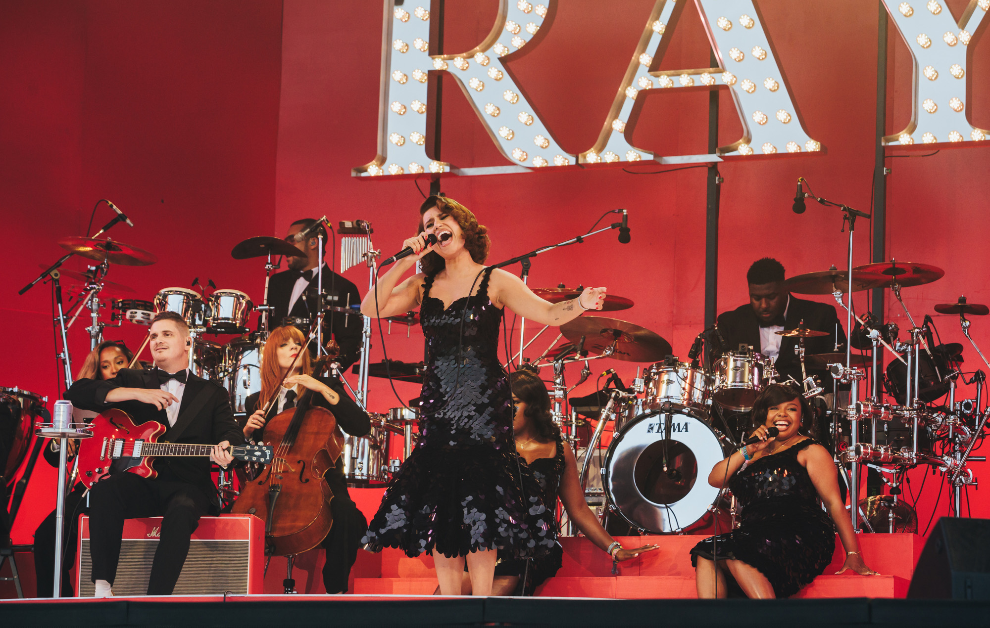 RAYE live at Glastonbury 2025, photo by Andy Ford